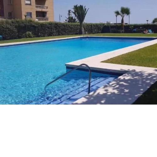 Apartamento con vistas al mar a 1 minuto de la playa
