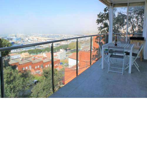 Apartamento con vistas al mar y al puerto de Roses