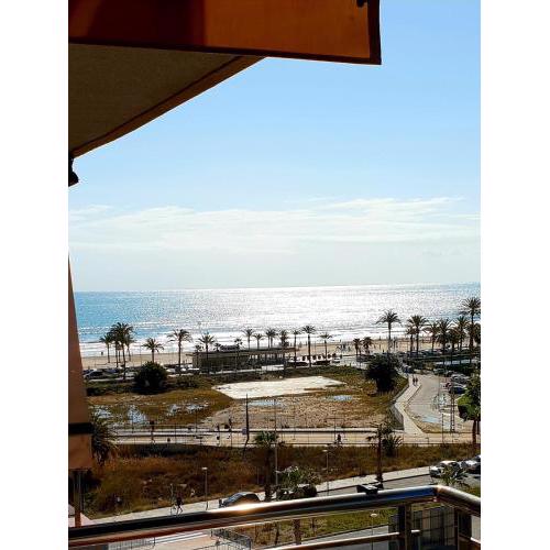Apartamento con vistas al mar
