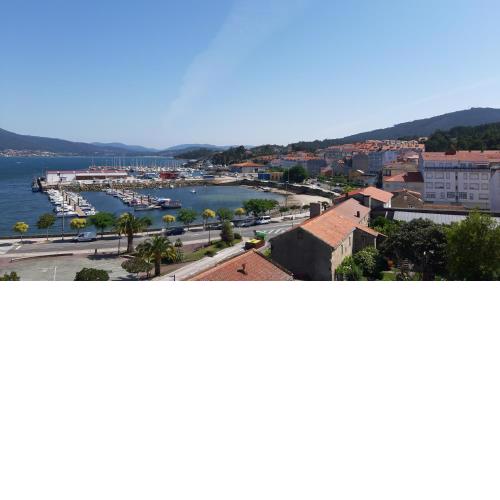 Apartamento con vistas, ascensor y parking en Portosín