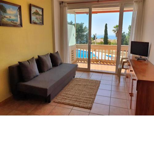 Apartamento con vistas y piscina en Salou!