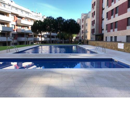 Apartamento de 3 dormitorios equipado Fenals