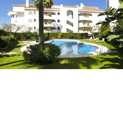Apartamento Dúplex Guadalmina Baja