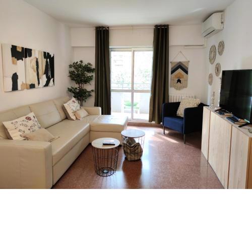 Apartamento en C/ Genoveva Torres Morales