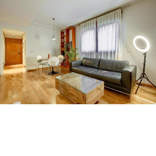 Apartamento en Chamberi con piscina Lovely apartment in the City Center with swimming pool