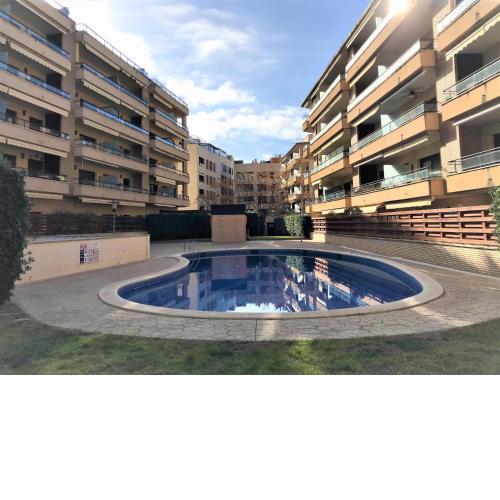 Apartamento en edi Paradise, con piscina y parking 141B - INMO22