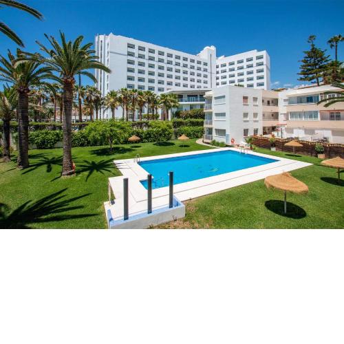 Apartamento en Edificio Torresol, 1ª linea de playa en Nerja