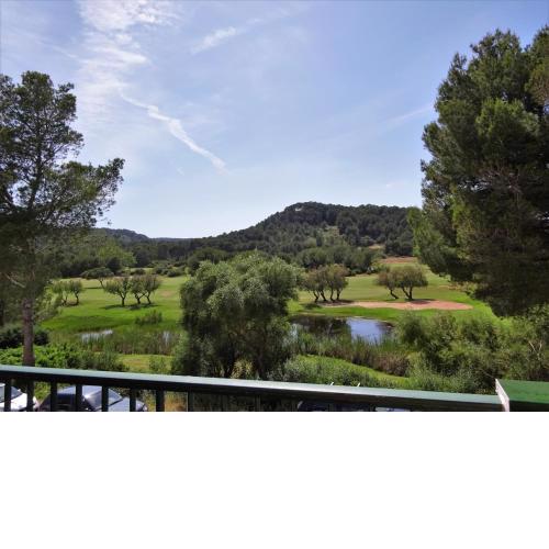 Apartamento en el campo de golf Son Parc, Menorca