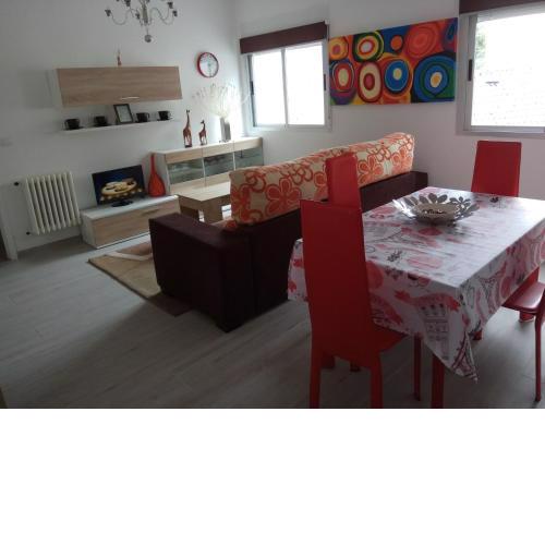 APARTAMENTO EN EL CENTRO DE LALIN