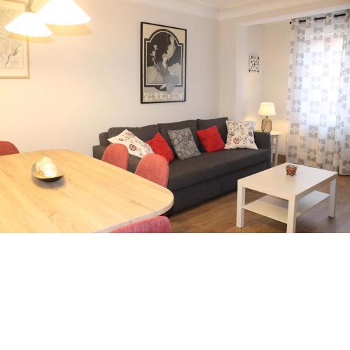 Apartamento en el corazón de la ciudad amplio y comodo - Dos Torres Faramir
