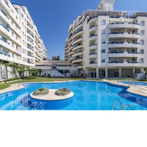 Apartamento en la playa con aire y WiFi