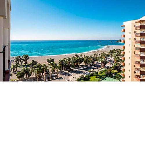 APARTAMENTO EN LA PLAYA CON VISTAS DE ENSUEÑO