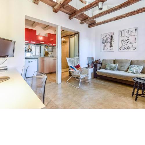 apartamento en la plaza de lavapies para 4 personas