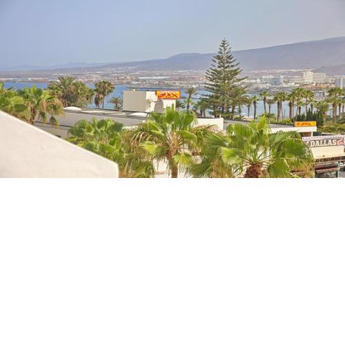 Apartamento en Parque Santiago II