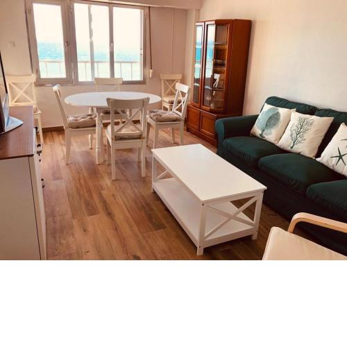 Apartamento en primera linea con acceso directo a la playa
