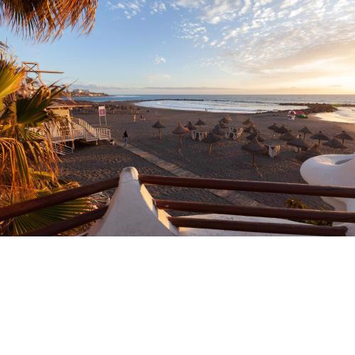 Apartamento en primera línea de playa, céntrico, tranquilo