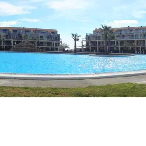 APARTAMENTO EN RESIDENCIAL GOLF MAR