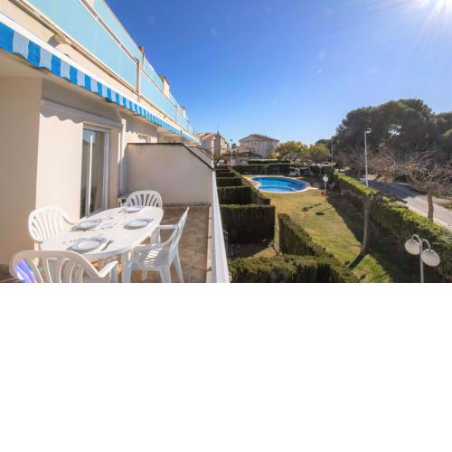 APARTAMENTO en segunda linea PLAYA DEL MORO Canaret ALBERT VILLAS