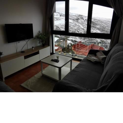 Apartamento en Sierra Nevada, próximo a pistas y plaza central, vistas increíbles
