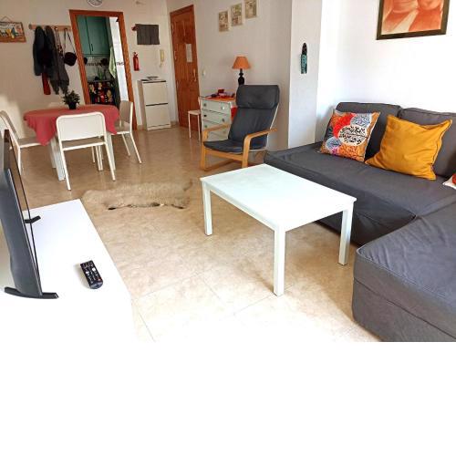 Apartamento en zona Atalaya con garaje y WIFI