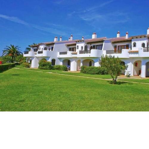 Apartamento en zona tranquila cerca de la playa.