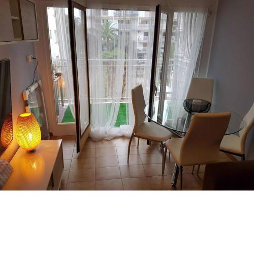Apartamento excepcional,piscina y 100m de la playa