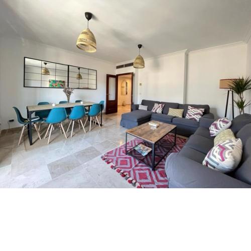Apartamento Familiar Centro + PARKING