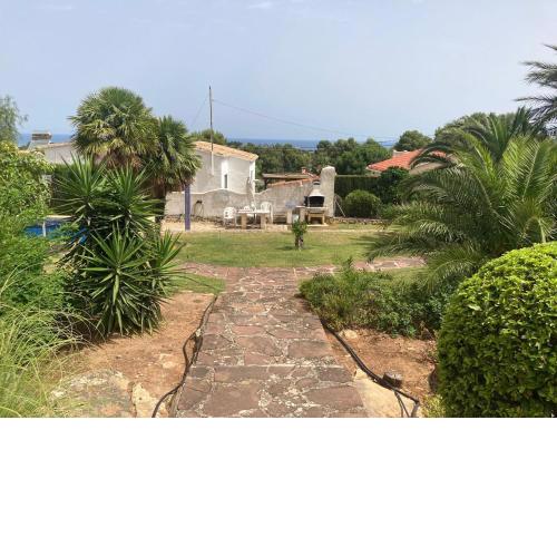 Apartamento familiar con piscina
