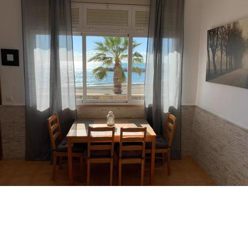 Apartamento frente al Mar - Pedregalejo