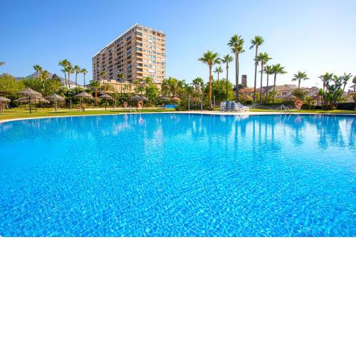 Apartamento frente al mar con increíbles piscinas