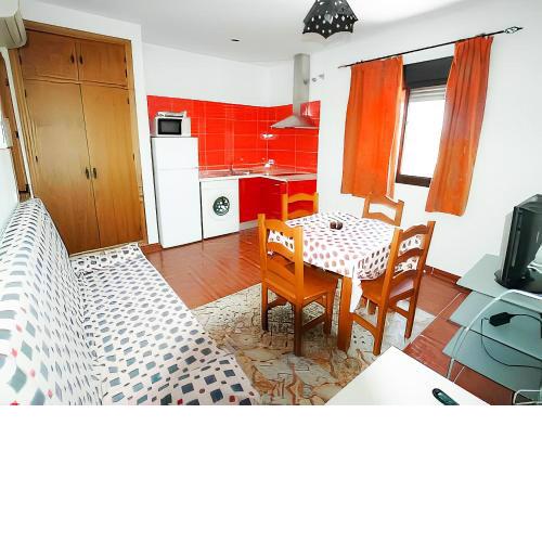 Apartamento Garaje A&C Solo Familias y Parejas