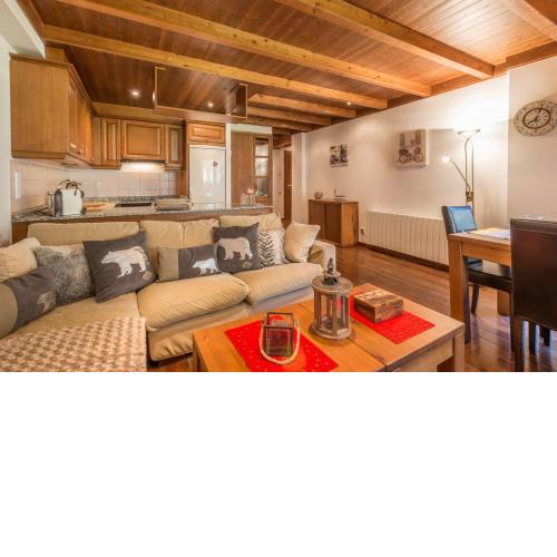 Apartamento Garona by Totiaran