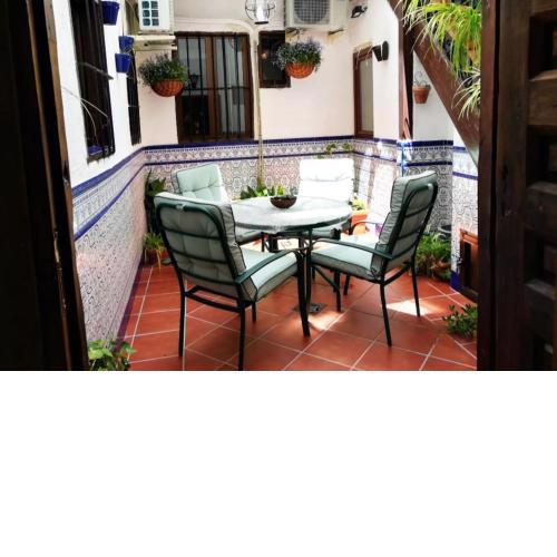 Apartamento Ilarcuris con patio privado