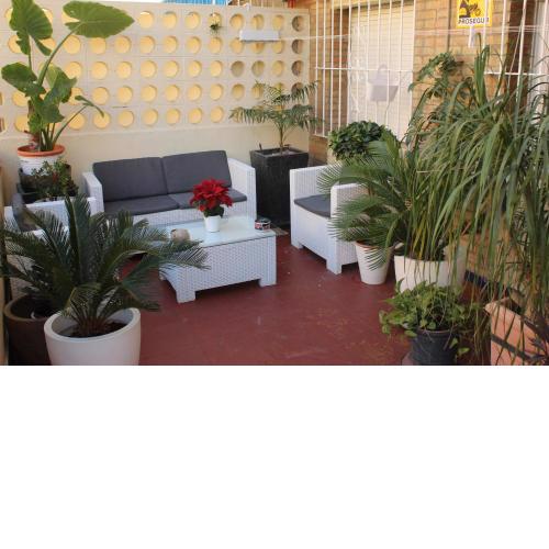 Apartamento Jardín Cerca del Centro