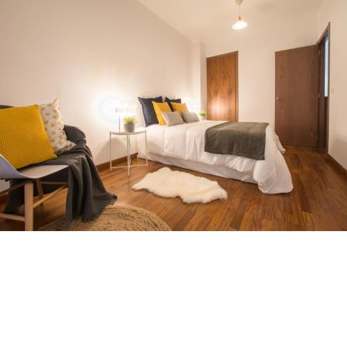 Apartamento jardín San Carlos