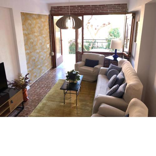APARTAMENTO KORINTO
