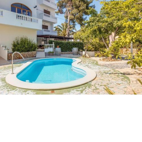 Apartamento La Cabanya with 1 bedroom