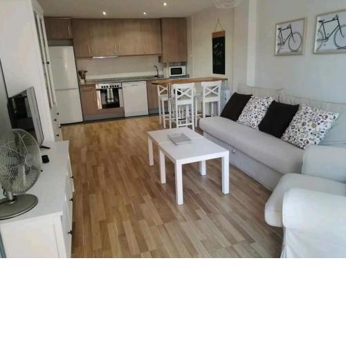 Apartamento La Montañesa en Aínsa, bonito apartamento con grande terraza
