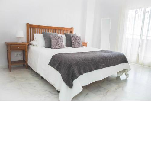 Apartamento Las Chapas - bonito y tranquilo