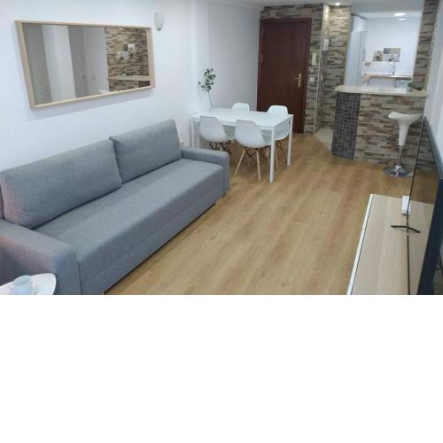 APARTAMENTO LAS DELICIAS
