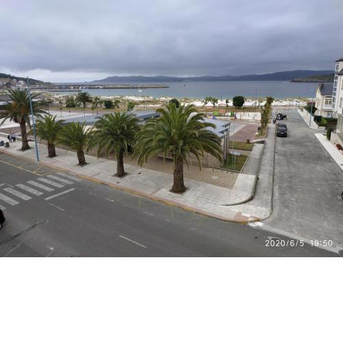 Apartamento Laxe con vistas al mar