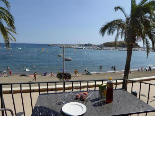 Apartamento Llançà, 2 dormitorios, 5 personas - ES-228-51