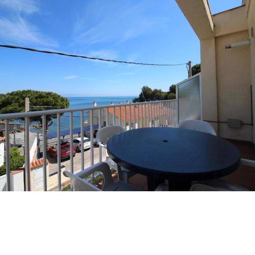 Apartamento Llançà, 2 dormitorios, 6 personas - ES-228-19