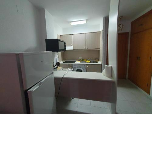 Apartamento luminoso junto a la playa