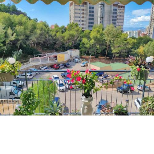 Apartamento luminoso piscina y parking en Benidorm