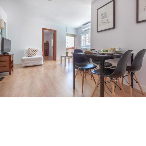 Apartamento luminoso y acogedor en Sevilla. A/C.