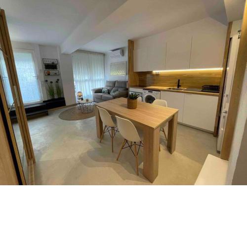 APARTAMENTO MEDITERRÁNEO A 20M DE LA PLAYA