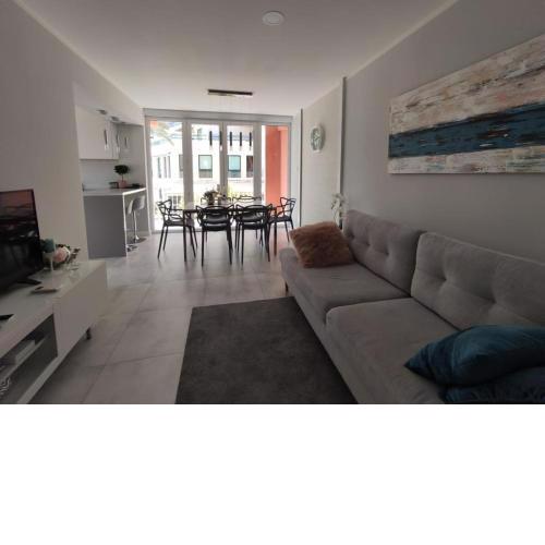 Apartamento NAVI I playa de Gandia Solo Familias