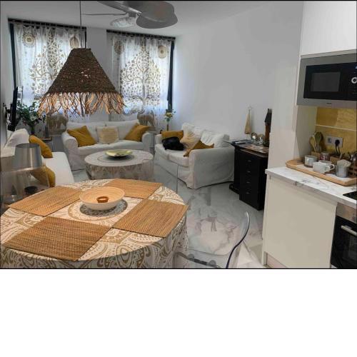 Apartamento NEPTUNO con piscina a 50 mt de la playa