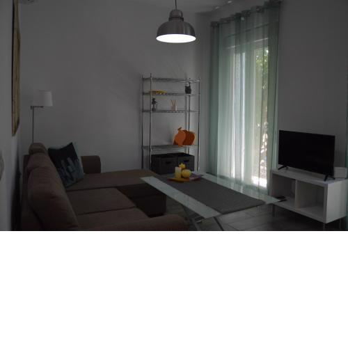 Apartamento nuevo en Alameda de Hércules.